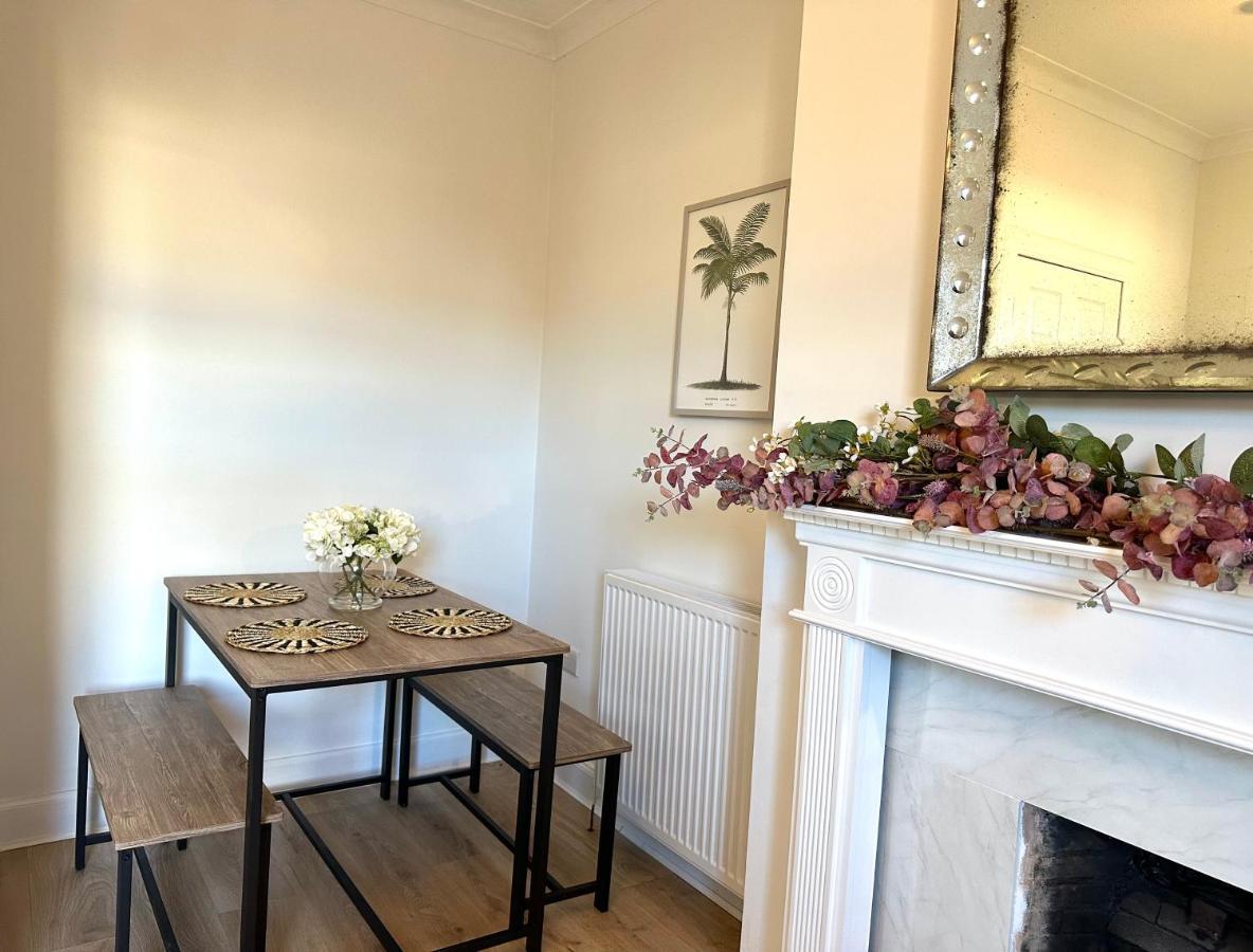 Stylish 3 Bedroom City Retreat Perth Exteriör bild